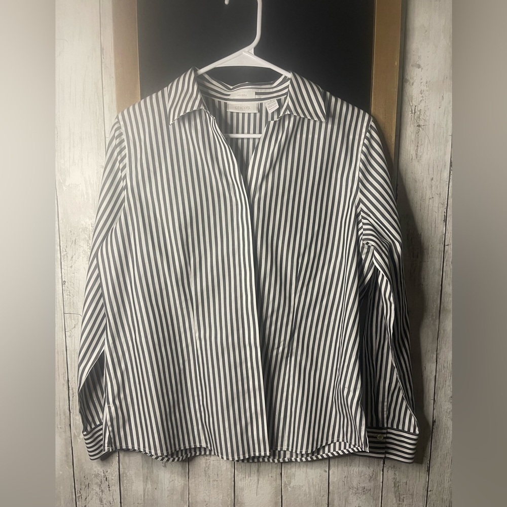 Chico's Women's Button Down Shirt Size 1 (8) White Black Gold Striped No Iron